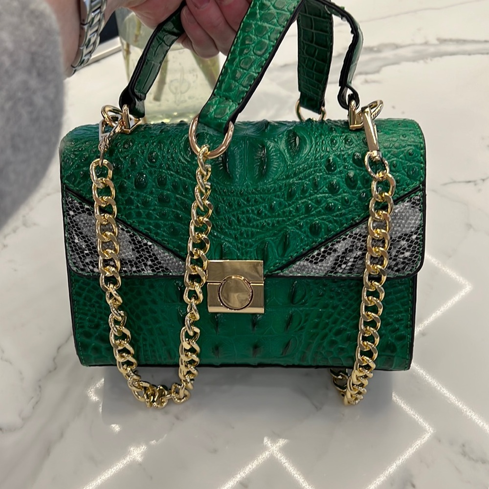Stunning every day bag
